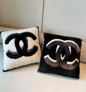COCO SHEARLING THROW PILLOW