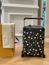 Load image into Gallery viewer, CUSTOM YAYOI POLKADOT CABIN 37L HORIZON 55 SUITCASE
