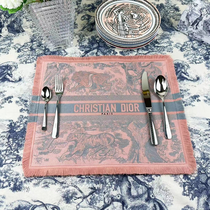 CHRISTIAN EATING PLACEMAT WITH CUTLERY SET