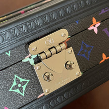 Load image into Gallery viewer, LV TISSUE BOX COVER (MURAKAMI EDITION)
