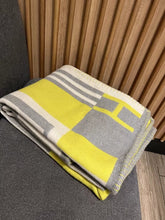 Load image into Gallery viewer, HERMES WOOL ITHAQUE THROW BLANKET
