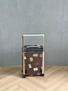 CUSTOM TRAVEL PATCHES CABIN 37L HORIZON 55 SUITCASE