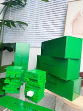 Load image into Gallery viewer, BOTTEGA JENGA
