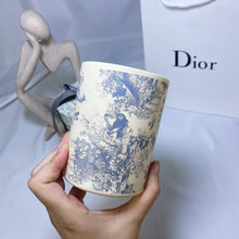 Load image into Gallery viewer, CHRISTIAN SCENTED CANDLES
