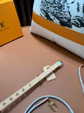 Load image into Gallery viewer, LV DOG COLLAR AND LEASH (WHITE MURAKAMI)

