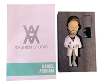 Load image into Gallery viewer, DANIEL ARSHAM FIGURINE AUTHORS SERIES

