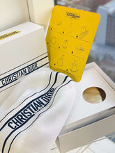 Load image into Gallery viewer, CHRISTIAN TECHNOGYM GYM BALL
