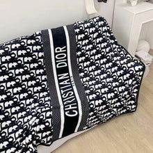 Load image into Gallery viewer, OBLIQUE FLEECE THROW BLANKET
